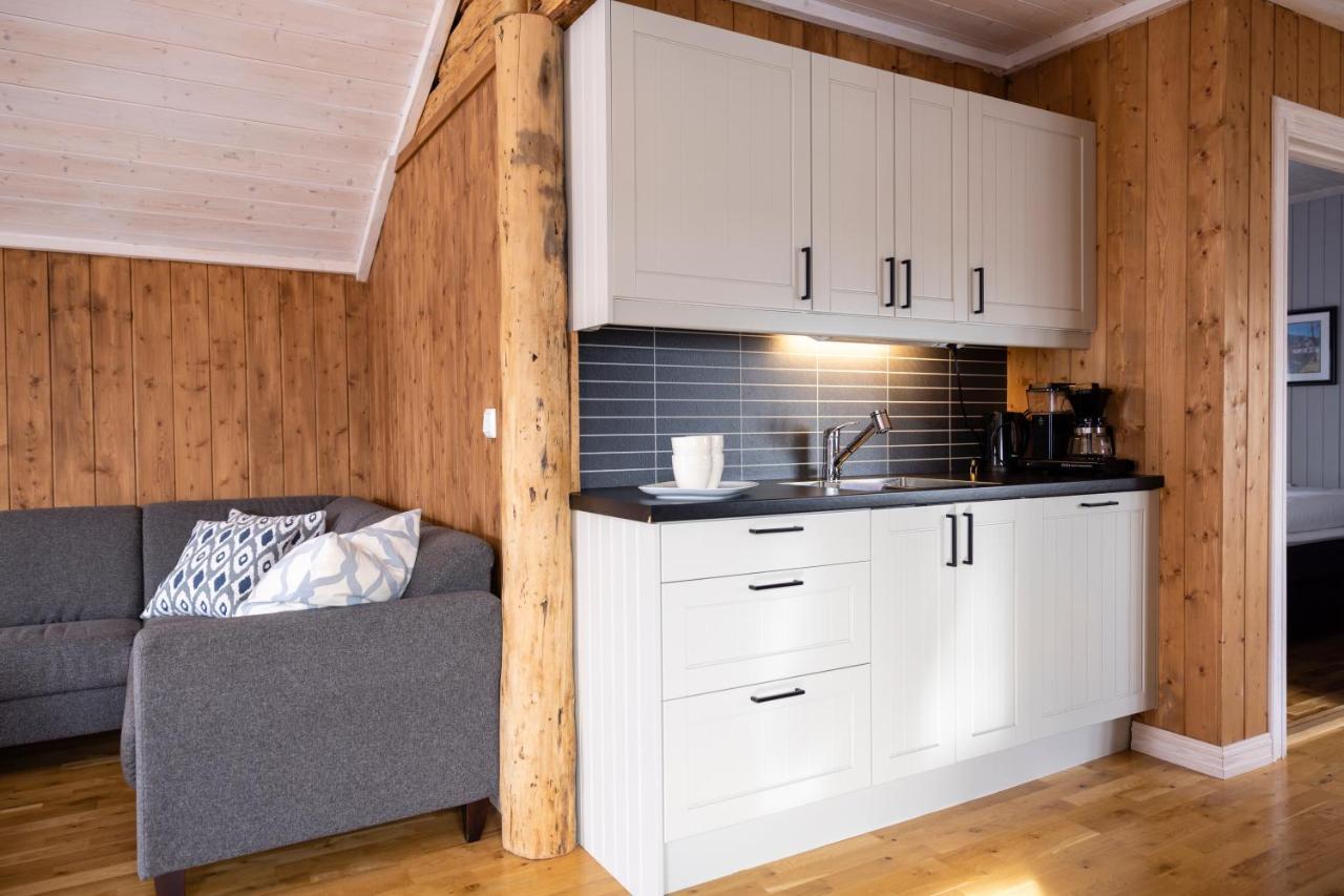 Hotel The Tide - Rorbuer Sørvågen Exteriér fotografie